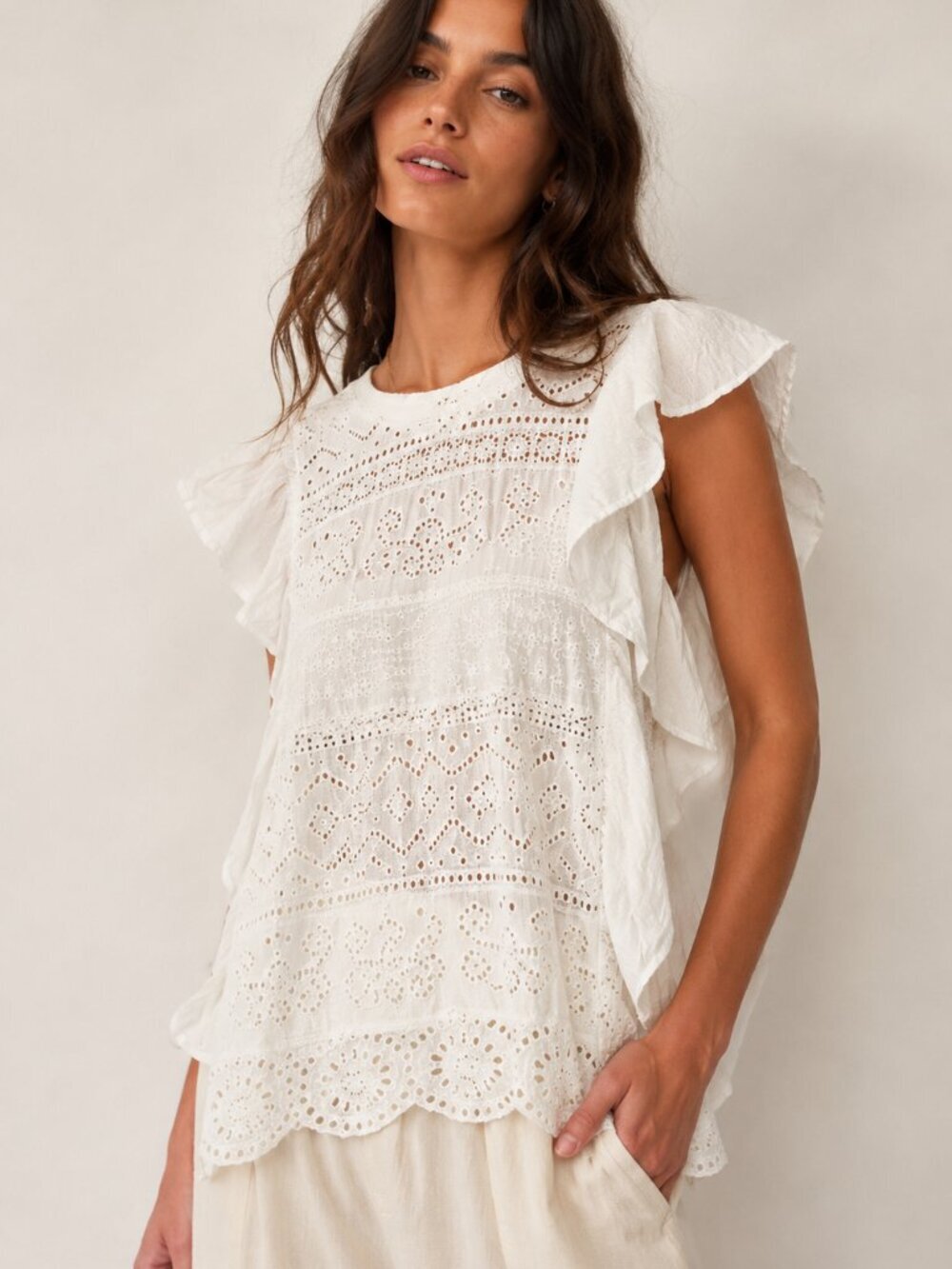 Anthropologie Lace Eyelet Flutter Sleeve Top Size S Chic Boho Prairie Coastal